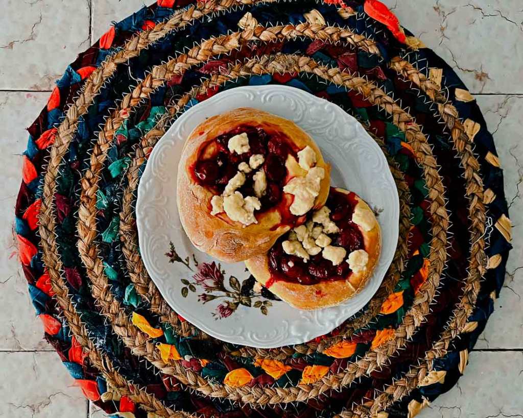 Vegan fruit Buns Recipe: Easy and&nbsp;Delicious